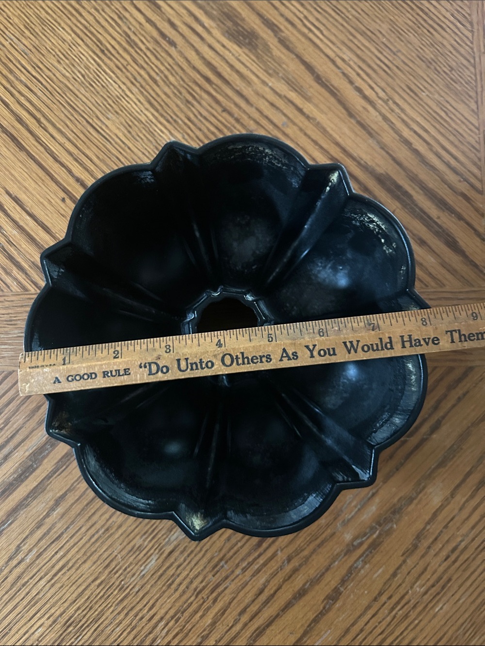 Vintage Gold Hombre Bundt Pan Mold - Picture 7 of 7